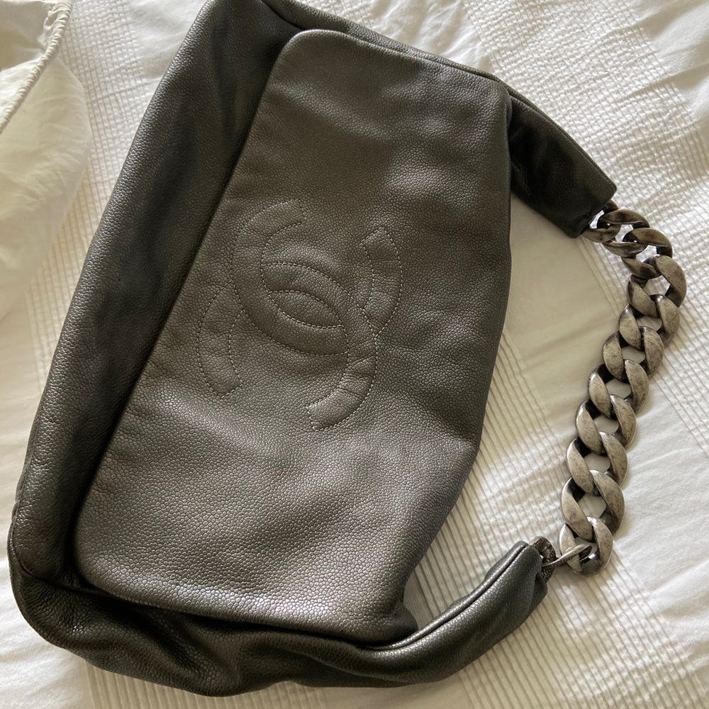 💖💖💖Chanel antique chain caviar leather flap bag